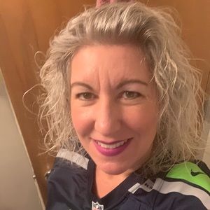 Meet your Posher, Shawna